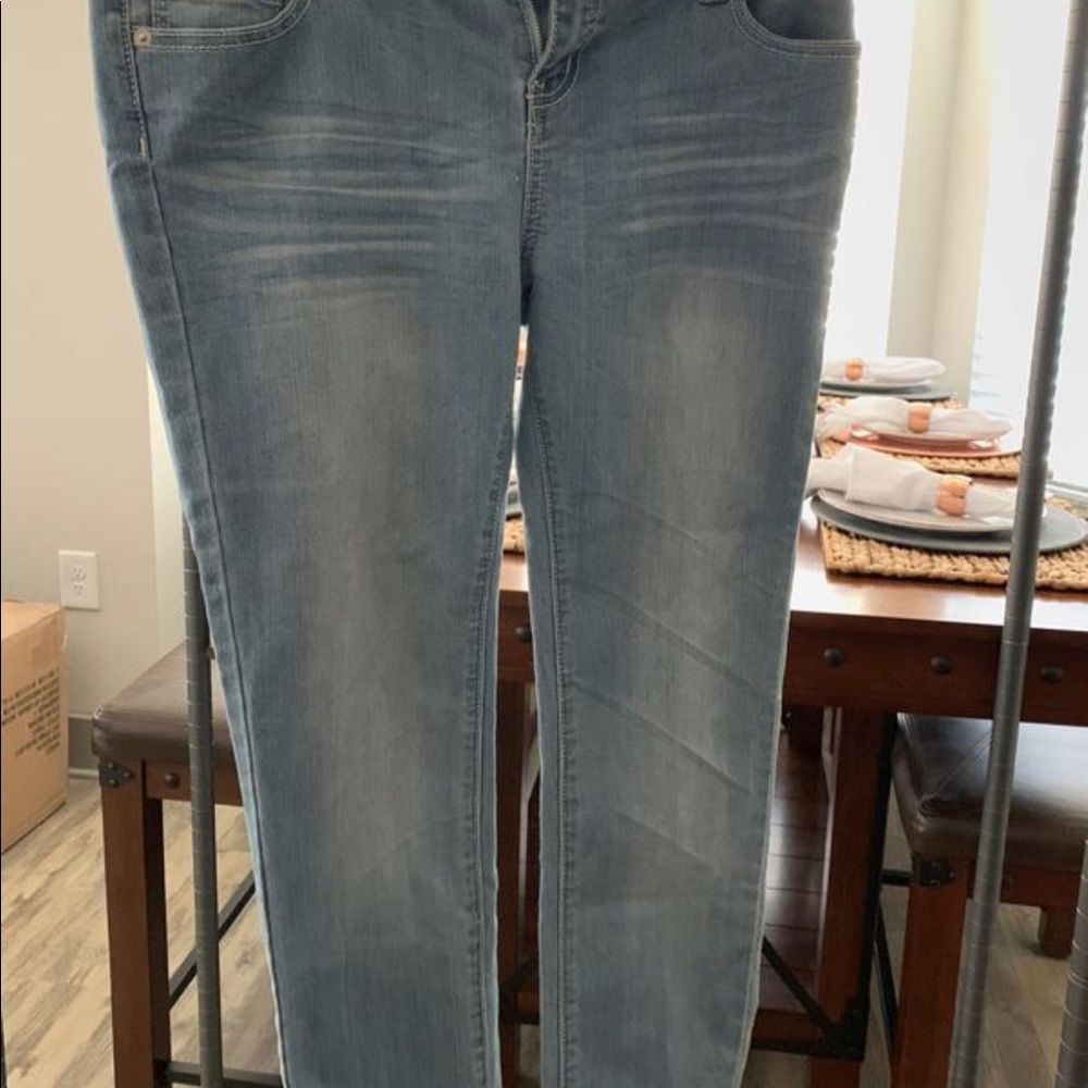 Light blue three fourth-quarter Jean Size 13